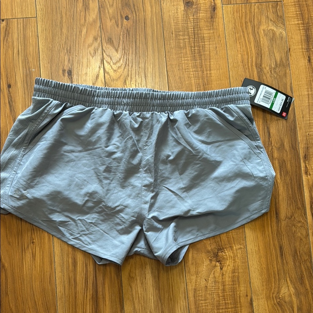 Under Armour Gray Athletic Shorts with liner